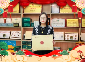 һ�R��(d��ng)�Ȅ�(chu��ng)��I(y��)���f�R���v�V��ƪ����ů�ף����R�꼪�飬ǰ�����\��