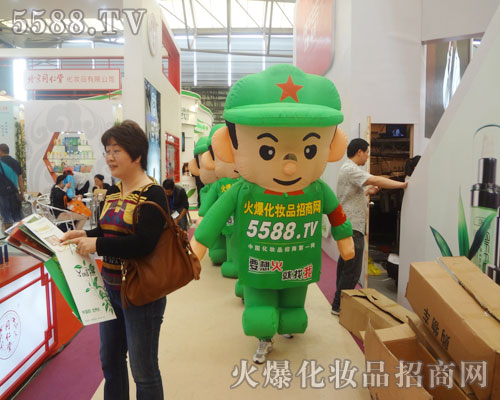 ����Ļ�܊�F(tu��n)���F(xi��n)���Ϻ����I(y��)���[��(hu��)��չ�^