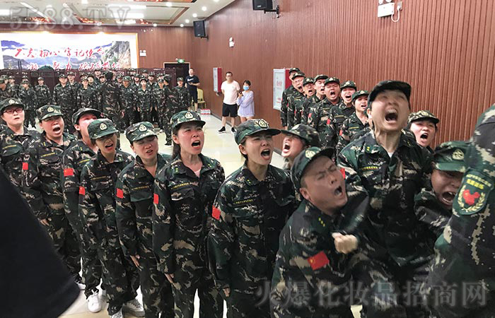 迎刃而上，永不言棄！
