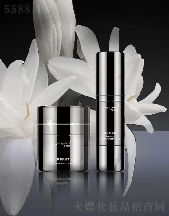 寶韻詩(shī)精粹抗皺禮盒 寶韻詩(shī)精粹抗皺禮盒