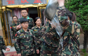 失敗并不可怕，可怕的是你失去面對失敗的勇氣！