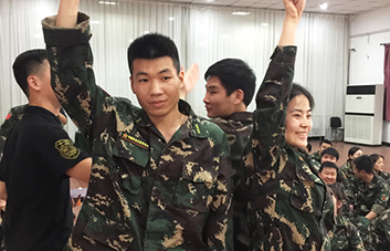 運(yùn)籌帷幄方可決勝千里，分秒必爭方可跑贏人生！